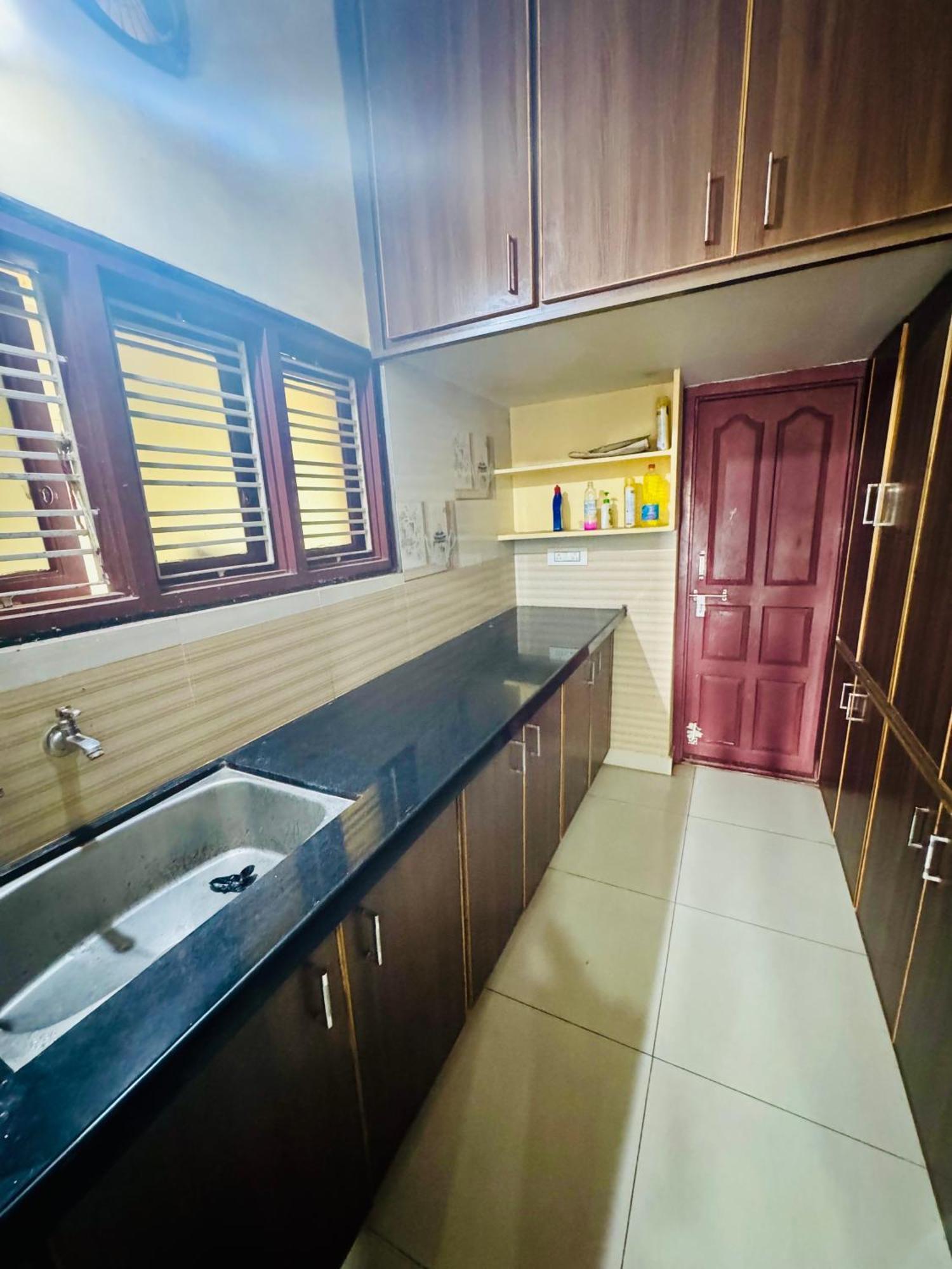 Sri Padha Vallabha Serenity Homestay Pithapuram ภายนอก รูปภาพ