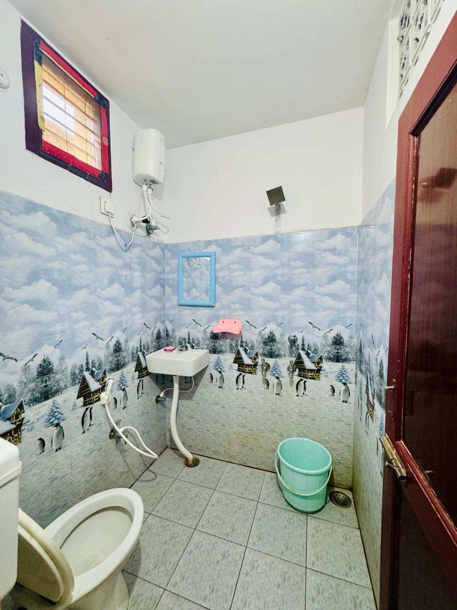 Sri Padha Vallabha Serenity Homestay Pithapuram ภายนอก รูปภาพ